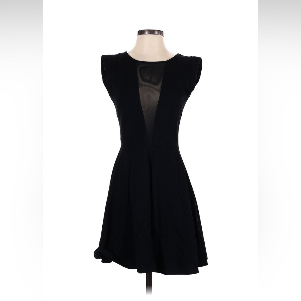 Bebe dress